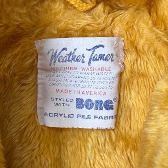 VTG 80’s WEATHER TAMER Belt Cincher Embroidered Aztec Puffer Coat Toddler 3-5y - Picture 7 of 9